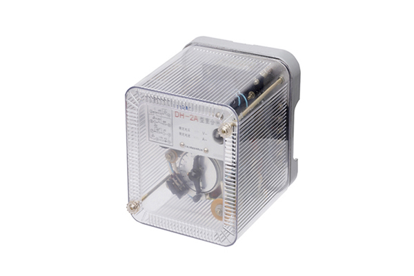 DH-2A型重合閘繼電器 DH-2A型重合閘繼電器